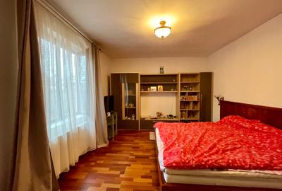 Casă individuală cu 3 camere cu Canalizare în Giulești - 12