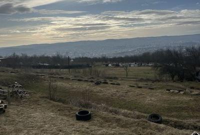 Teren de 20970 mp, în Central - 2