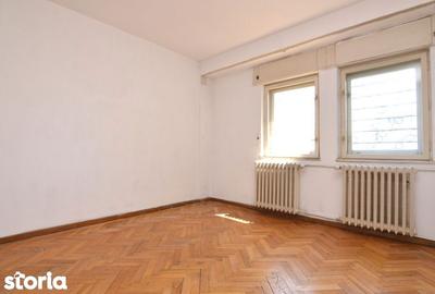 Apartament cu 4 camere decomandat în Centrul Civic - 10