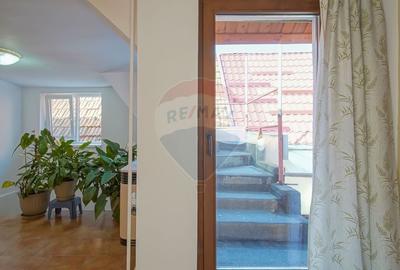 CORP DE CASA INSORIT PIATA UNIRII |3 CAMERE| TERASA CU PRIVELISTE - 30