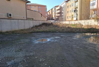 Zona Kamsas - teren intravilan 840 mp /deschidere 36 - 12