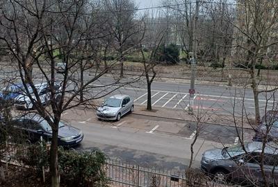 Apartament decomandat în Titan - 3