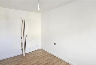 Apartament cu 2 camere decomandat în Titan - 18