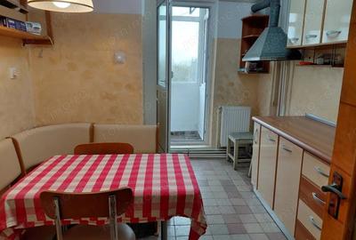 Apartament cu 2 camere decomandat în Mazepa 2 - 1