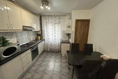 Inchiriez apart.3 cam.central,in spate la BCR,modern,centrala proprie - 1