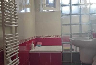 Apartament cu 3 camere decomandat în Circumvalațiunii - 2
