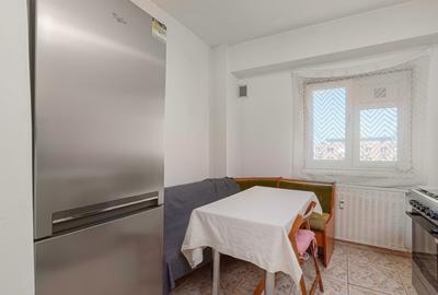 Apartament cu 3 camere decomandat în Rahova - 9