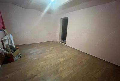 Spațiu comercial, de 172 mp, în Ultracentral - 2