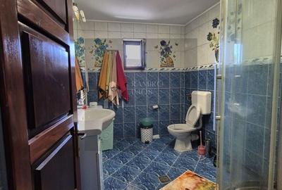 Casă individuală cu 5 camere cu Canalizare în Central - 11