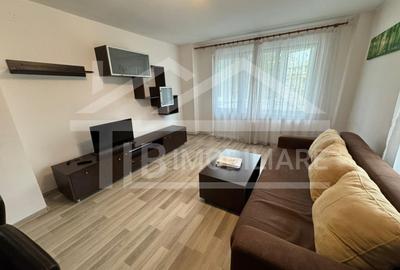 Apartament cu 3 camere decomandat, mobilat în Central