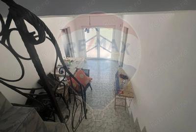 Casă cu 6 camere cu Teren 740 Mp în Jorăști - 5