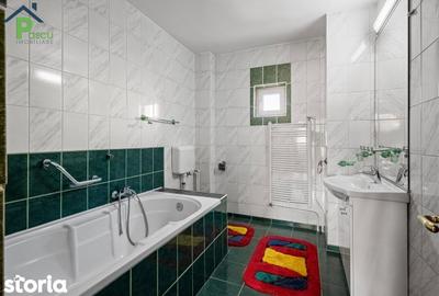 Casă cu 5 camere cu Canalizare în Giurgiului - 9