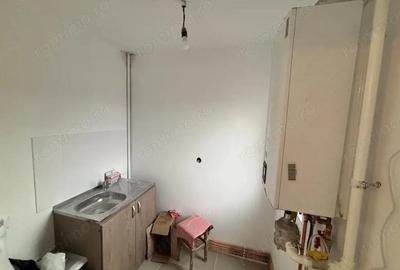 Garsonieră semidecomandată în Central