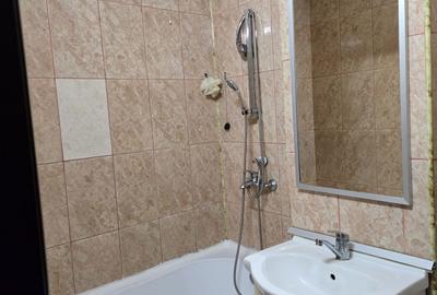 Garsonieră decomandată în Central - 2