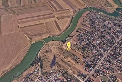 Teren de 1979 mp, în Central - 1