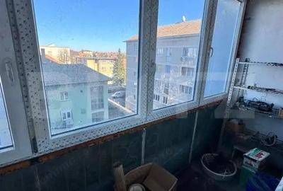 Apartament cu 3 camere decomandat în Central - 8