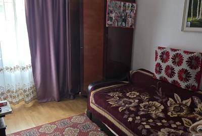Apartament cu 4 camere decomandat în Central - 3