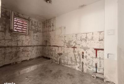 Casă cu 6 camere decomandat cu Teren 445 Mp în Bujac - 2