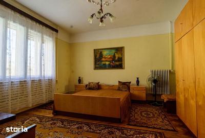 Casă cu 4 camere cu Teren 307 Mp în Central - 3