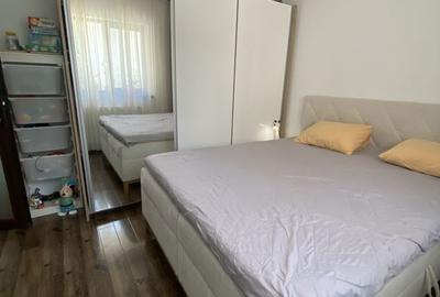 Apartament cu 3 camere decomandat în Pârneava - 7