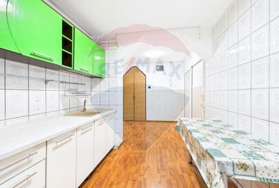 Apartament cu 4 camere de vanzare in zona Rahova - 27