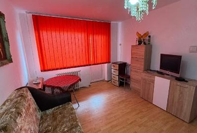 Apartament cu 2 camere decomandat în Cetate - 2