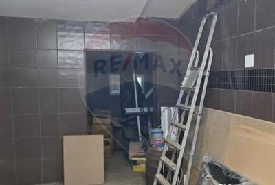 Casă cu 6 camere cu Teren 2655 Mp în Toporu - 8