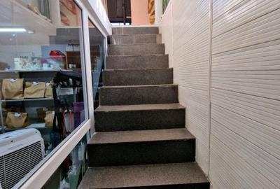 Spatiu comercial, Capitol - 3