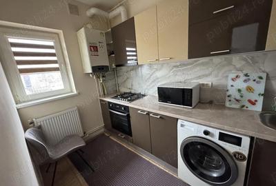 Garsonieră decomandată în Central