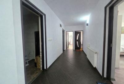 Casă cu 4 camere în Central - 6