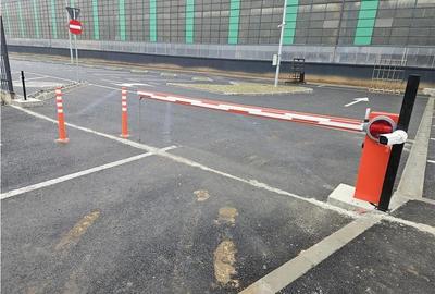 Parcare de Inchiriat 2000 mp - Platforma cu expunere la trafic auto - 4