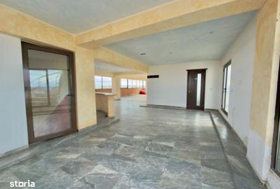 Apartament cu 4 camere în Central - 16