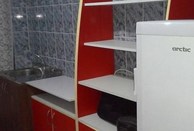 Apartament cu 2 camere decomandat în Piața Nouă - 5