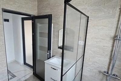 Inchiriez apartament cu 3 camere - 2