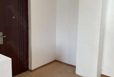 Apartament cu 3 camere decomandat în Central - 1