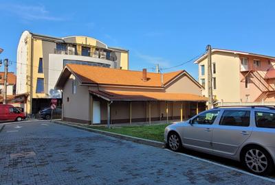 Spațiu comercial, de 100 mp, în Ultracentral - 3