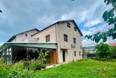 Pers Fizica Casa individuala P+1+M Chiajna Luceafarului cartier linistit
