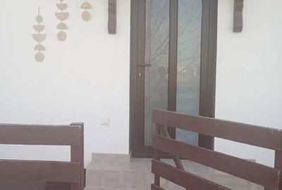 Casă cu 4 camere cu Teren 200 Mp în Joița - 4