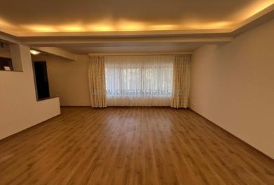 PIPERA IANCU NICOLAE  DE INCHIRIAT VILA SPATIOASA IN COMPLEX - 9