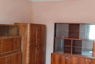 Vand la casa ap.3 cam.Bocsa Montana - 9