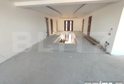 Casa individuala semifinisata, 2000mp teren, zona centrala Radauti - 14