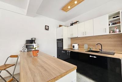 CASA DE INCHIRIAT IN SANPETRU - 6