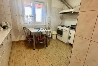 Se inchiriaza apartament 3 decomandate, 2 bai - 8