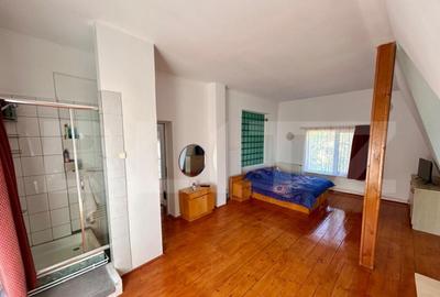 Casa moderna cu design deosebit,situata intr-o zona linistit - 10