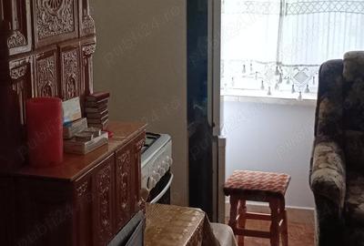 Casă cu 4 camere în Războieni - 9