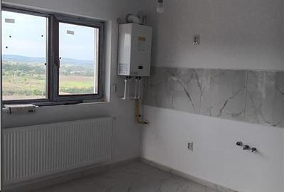 Barnova CASA PARTER su 101mp 4cam 2 bai 450mp teren toate utilitatile la gata - 2