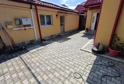 Casă individuală cu 4 camere cu Teren 290 Mp în Central - 2
