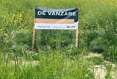 Teren Construcții intravilan de 2500 mp, în Siret