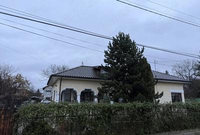 Casă cu Teren 400 Mp în Mușcel