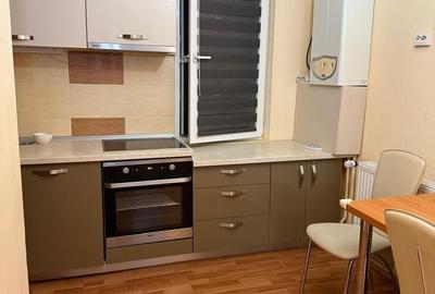 Apartament cu 3 camere decomandat în Tudor - 8